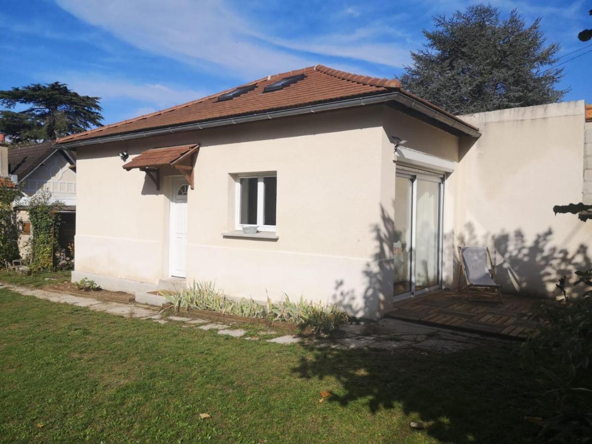 Maisonnette De Charme A 10Min De Fontainebleau Hericy Exterior photo